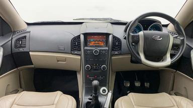 2016 Mahindra XUV500