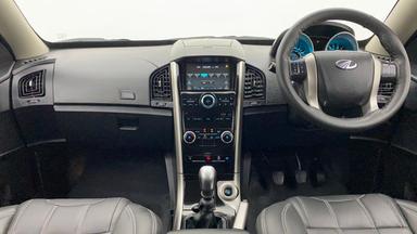 2018 Mahindra XUV500