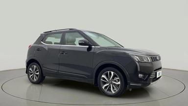 2022 MAHINDRA XUV300